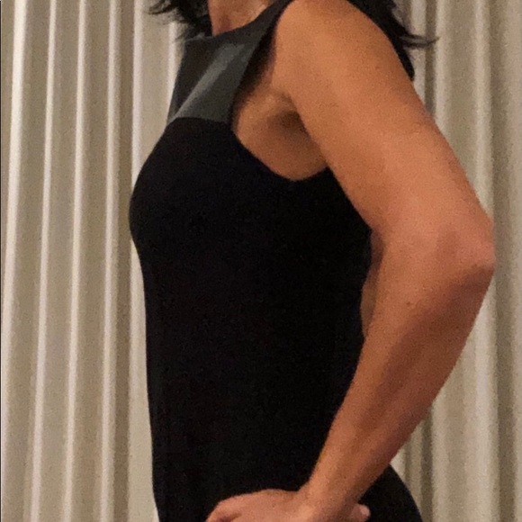 NWOT LAUNDRY Beautiful black dress Size 2 - Picture 5 of 5